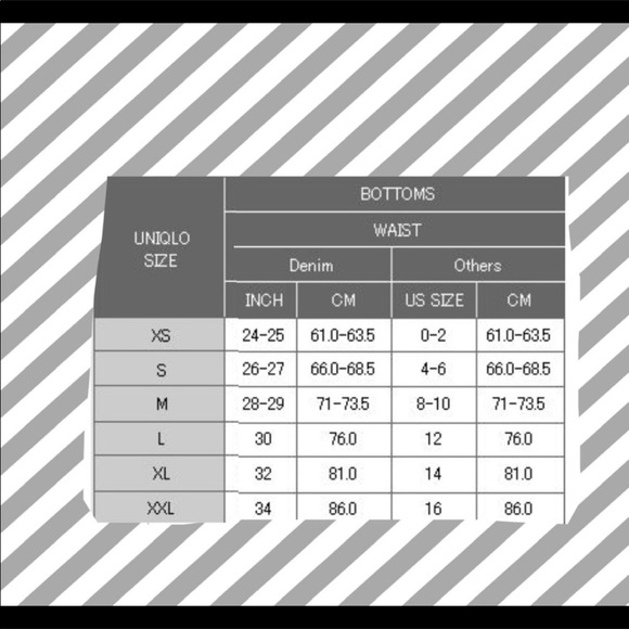 ✨Pleated Navy Skirt✨ - Picture 5 of 5